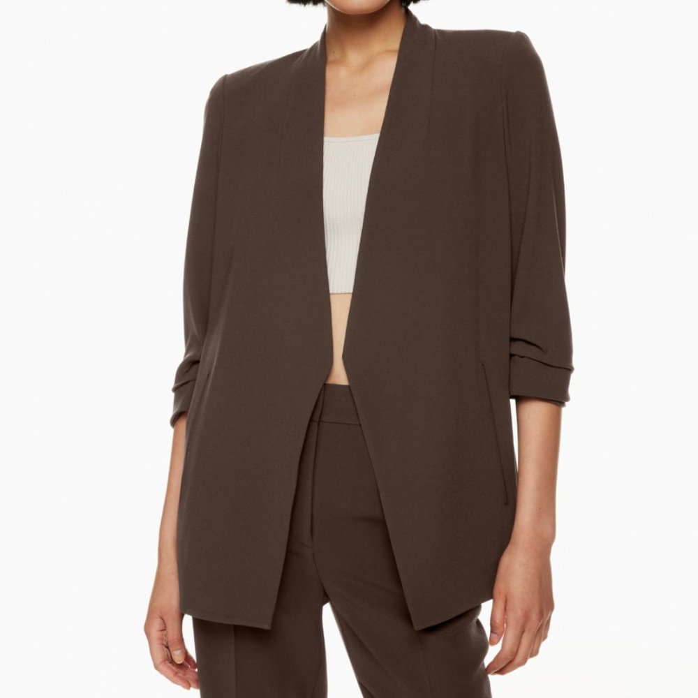 Aritzia Babaton Power Hip Open-front blazer